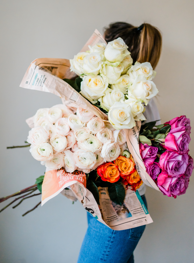  Ecuadorian roses 