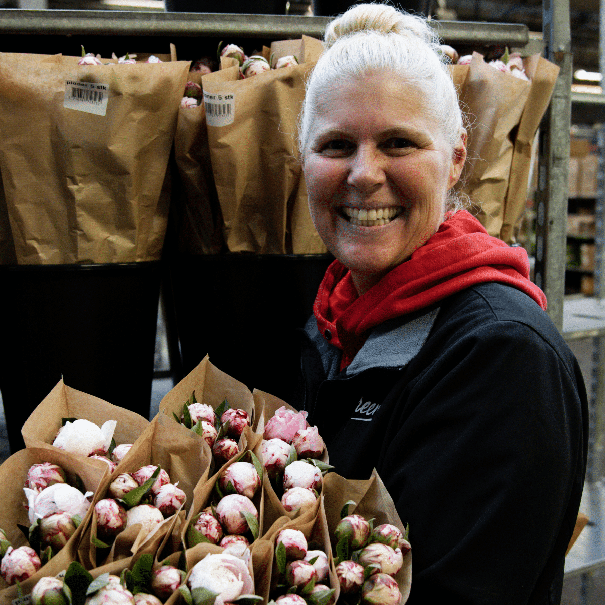 flower wholesale with bouquet shop